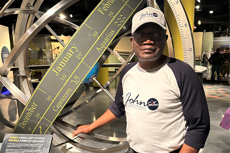 Green interior decor concept